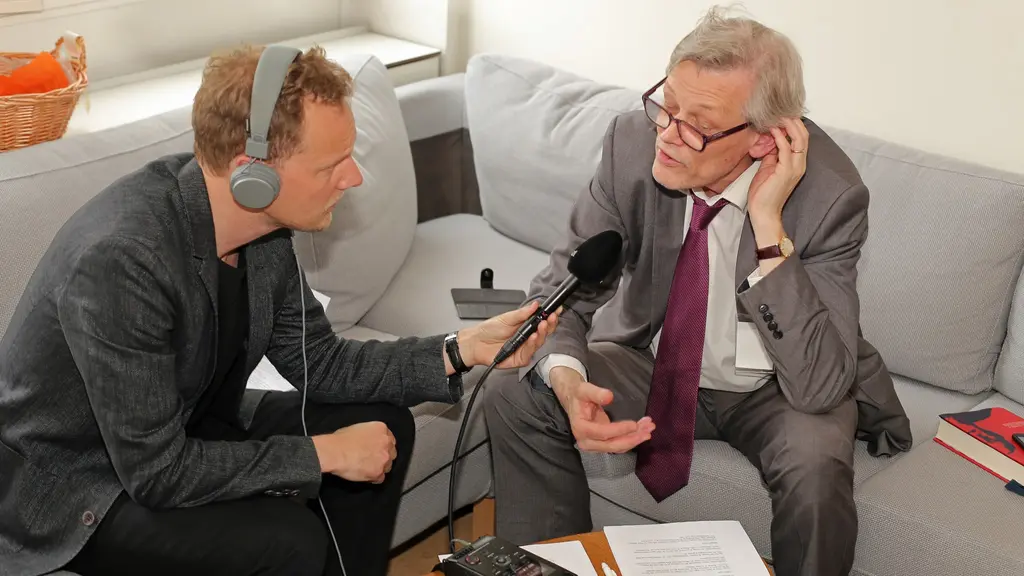 Bo-Göran Bodin intervjuar Göran Lambertz